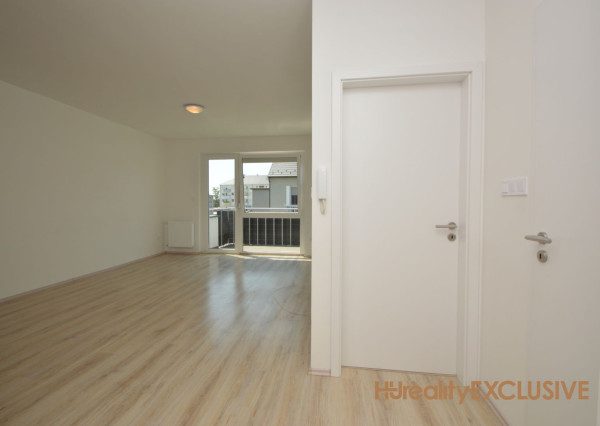 Prenájom 2i byt v Rajke s balkónom - Viladomy Rajka