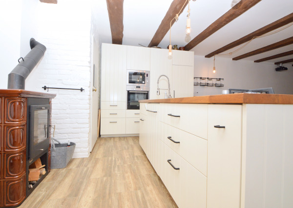 Predaj 4i domu na rožnom pozemku 1 241 m2, obec Dunakiliti