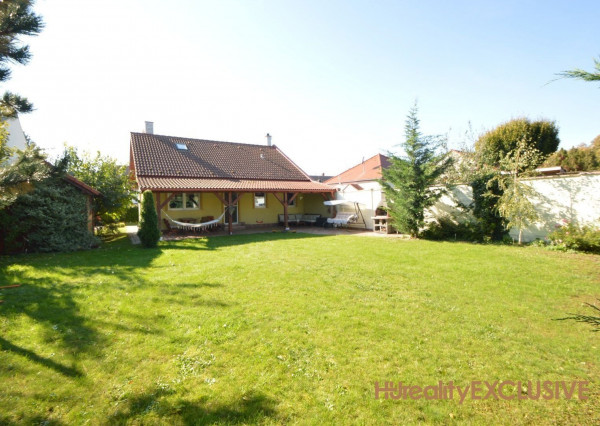 Predaj 4i RD vo vyhľadávanej časti Rajky, pozemok 500 m2, Rajka