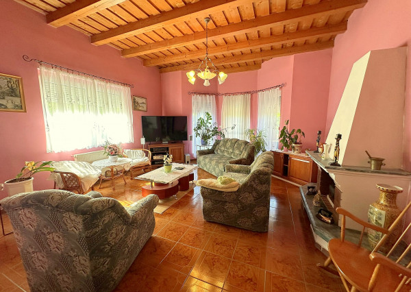 Predaj 4i rodinný dom, pozemok 380 m2, Mosonmagyaróvár