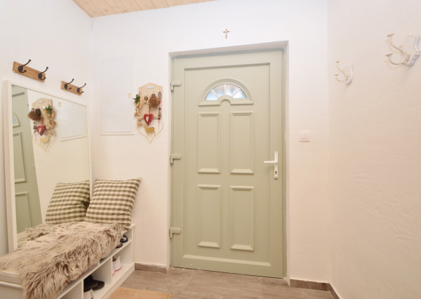 Predaj rodinného domu obklopený prírodou, 1 810 m2 pozemok, Dunasziget