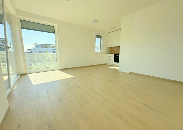 Predaj úplne nový 2i byt s 9,06 m2 balkonóm, dve parkovacie miesta, Mosonmagyaróvár