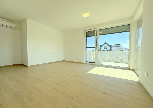 Predaj úplne nový 2i byt s 9,06 m2 balkonóm, dve parkovacie miesta, Mosonmagyaróvár