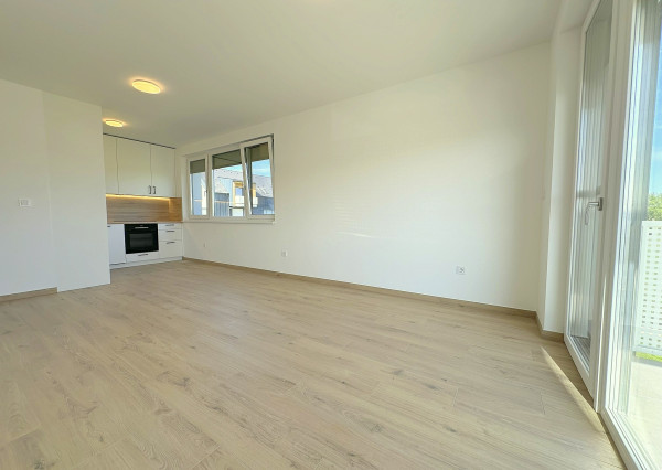 Predaj úplne nový 2i byt s 6,09 m2 balkonóm, dve parkovacie miesta, Mosonmagyaróvár