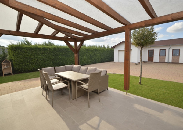 Predaj 5i domu na pozemku 1 540 m2, Lébény