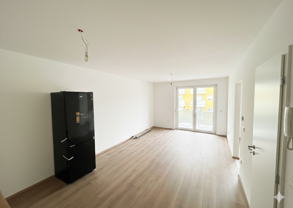 Prenájom, 1,5i byt s balkónom a s parkovacím miestom, Rajka