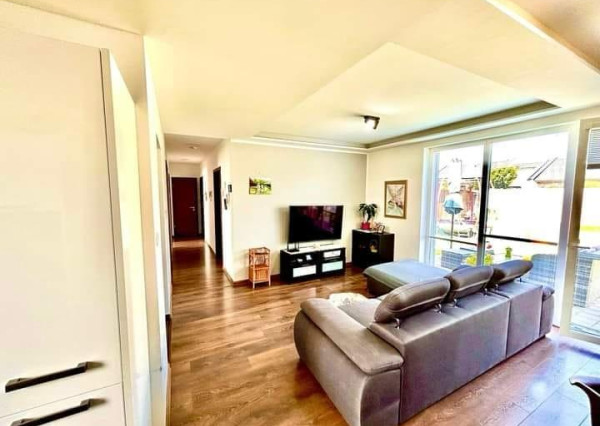 Predaj 4i rodinný dom v radovej zástavbe, pozemok 337 m2, Rajka